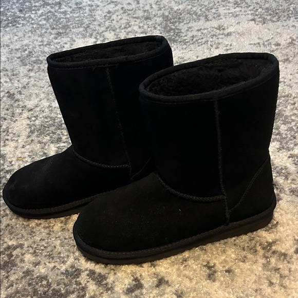Koolaburra Black Suede Boots - Picture 1 of 8